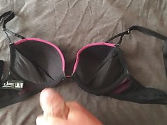 Cumming in my wifes 32a Ultimo bra