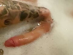 Horny in the tub