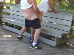 Abuelo y gordito: sexo público con maduros amateurs