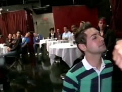 Awesome muscled stripper uses is cock