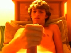 AMAZING twink in hot underwear wanks off! 8