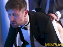 Suited Drew Dixon got fucked after worshiping the feet of master Rocky Vallarta