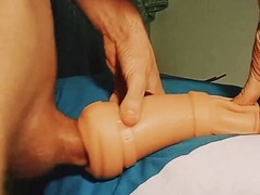 Super hot shaft gets a handjob in a sweet spot