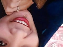 Cum tribute for Ratna's friend Rossa