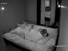 Tangles With Tasty-fresh Twink