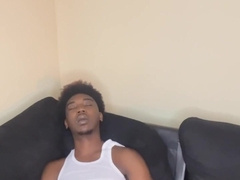 Fuck-a-thon dame unleashes huge fountain