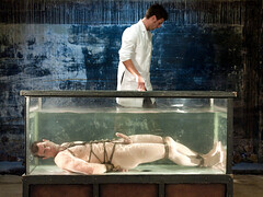 Underwater anal bondage perversions in dirty experiments