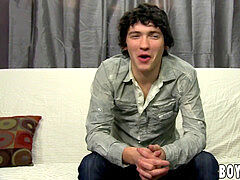 stunning Josh Bensan fiddles arse and tugging off