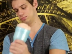 Michael Del Ray tries out Dakota s Fleshjack