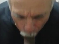 Old daddy give me blowjob and eat my cum 11