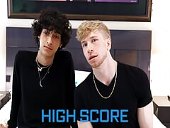 NastyTwinks - High Score - TJ Smokez and Jesse Stone Play Games - High Score Tops!