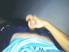 Trai 2k3 áo đá banh sục cặc rên phê lòi