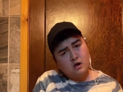 [Kyle vs Food] Fuckin' a muffin