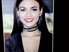 Victoria justice Cum