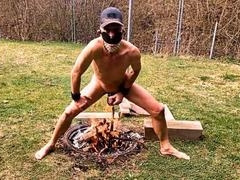 Nakedslave666 Outdoor Slave Jerk