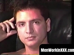 MenWorkinXXX.com - Wooly older weirdo enjoys milking off while being filmed