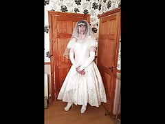 Lilly in STABLE Wedding feat. Shelly