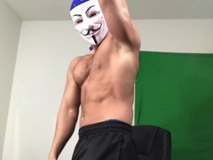 Solo fun on cam with a handjob