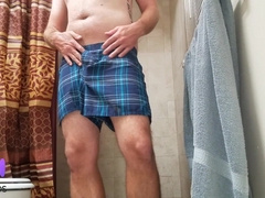 It's Porn In The Shower Time For Gonzo Harold (Preview)