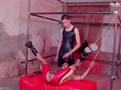 PEE - Compilation of filthy twunk men!!!
