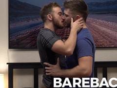JockPussy - Masc fellow makes out with FTM Luke Hudson & thumbs T-dinky