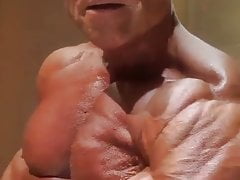 MUSCLEDAD