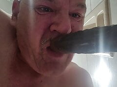 Shower time in Hampshire IL