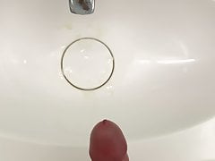 Young man cum in bathroom huge cumshot