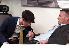The slender lad jerking off his boss and asks for more money