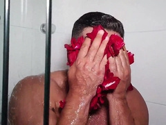 YURI GAÚCHO - DOUCHE AND JIZZ FLOW