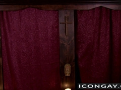 Connor Maguire stuffing Wolf Hudson with his big dick in bed