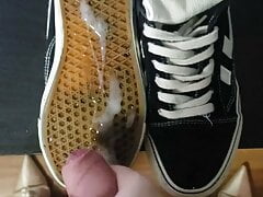 Wearing neighbor girl's high heels and masturbating cumshot