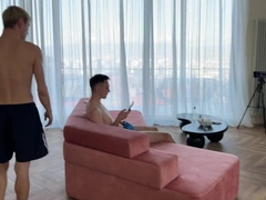 Shirtlifter fuck-a-thon soiree