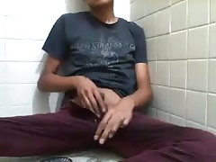 Had to make a pee and,,,