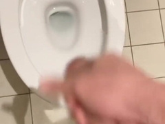 公園でオナニーしてみた♪