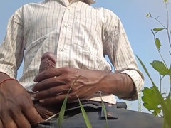 Desi Indian twink hooks up with hung boy in steamy gay video