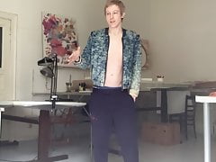 TWINK IS ALWAYS HUNGRY FOR RAW COCK