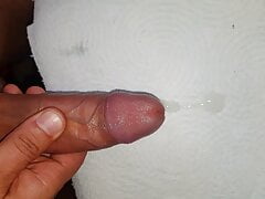 Unload my cock when im watching a big boobs girl