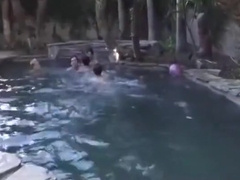 5 teens 18+ in holydayhome Bare Hote