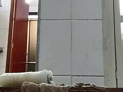 CROSSDRESSER DILDO ANAL