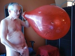 Old grandpa enjoys balloon fetish with a twist of gay kink