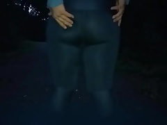 Big fat ass legging in public
