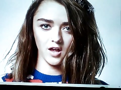 Celeb Cumer vs Maisie Williams V2.0