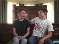 Massive Man-Meat Youngsters Slapping With Money-Shot