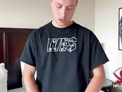 Fuck, I don't wanna cum yet...