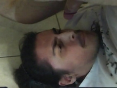 Self-sucking hunk masturbates and tastes his own cum6666