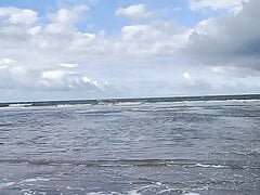 Wank at the sea