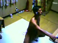 japanese drinking own pee - Hawt