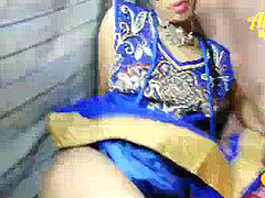 Indian Desi bhabi dever ke sath lovemaking ki gher me desi sex