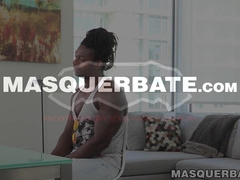 Black stripper Tommy Smith flexes his muscles before fleshlight wanking